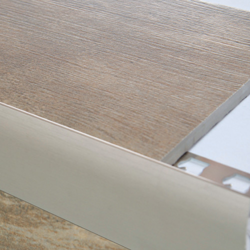 Tread Edge Smooth Face